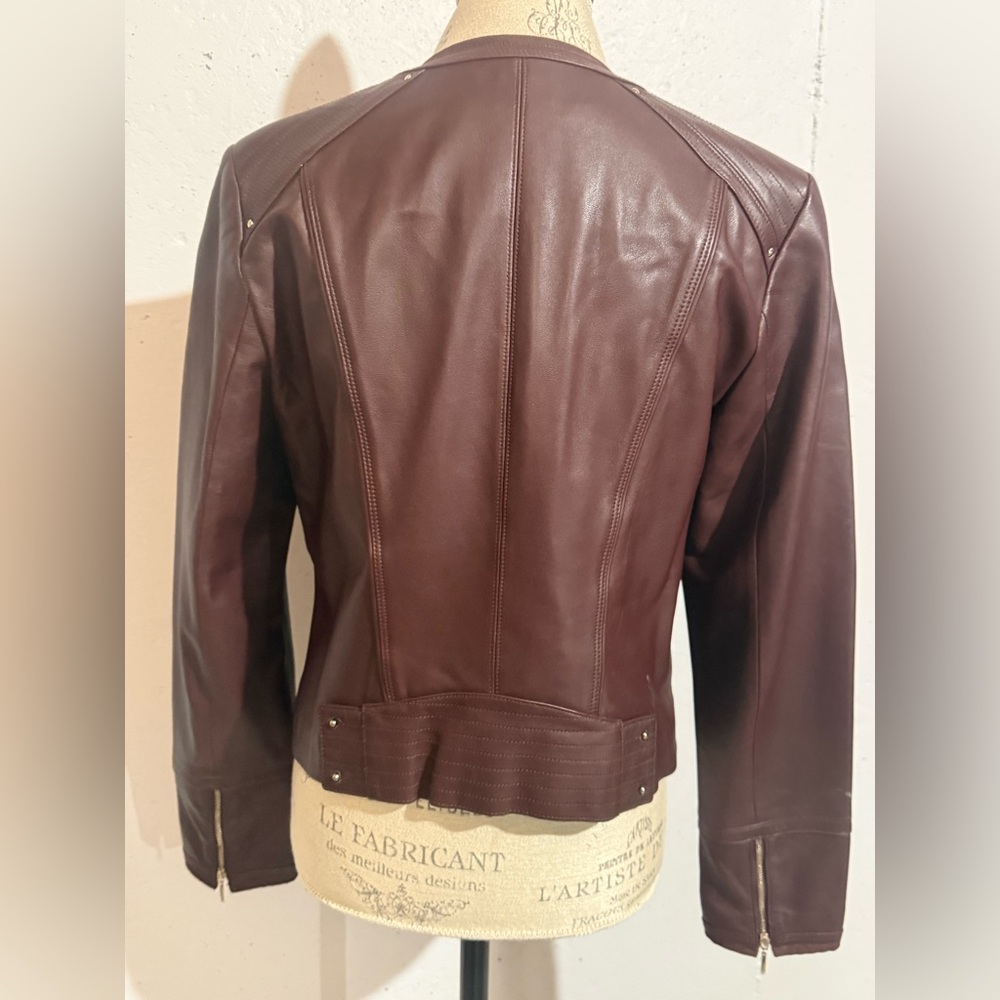 🛍️White House Black Market Leather Jacket. - Picture 2 of 10